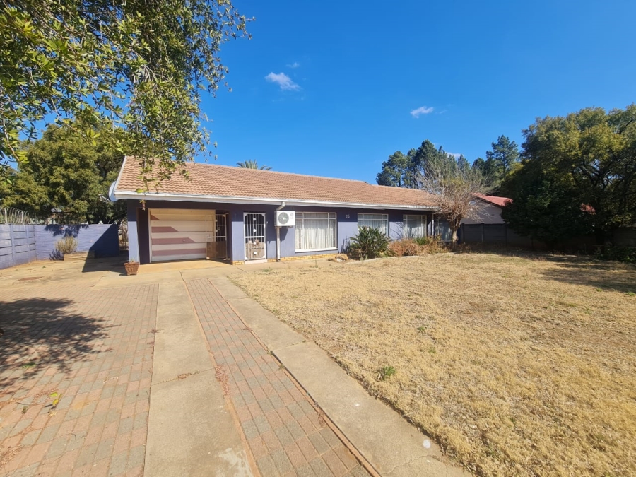 3 Bedroom Property for Sale in Meiringspark Ext 4 North West